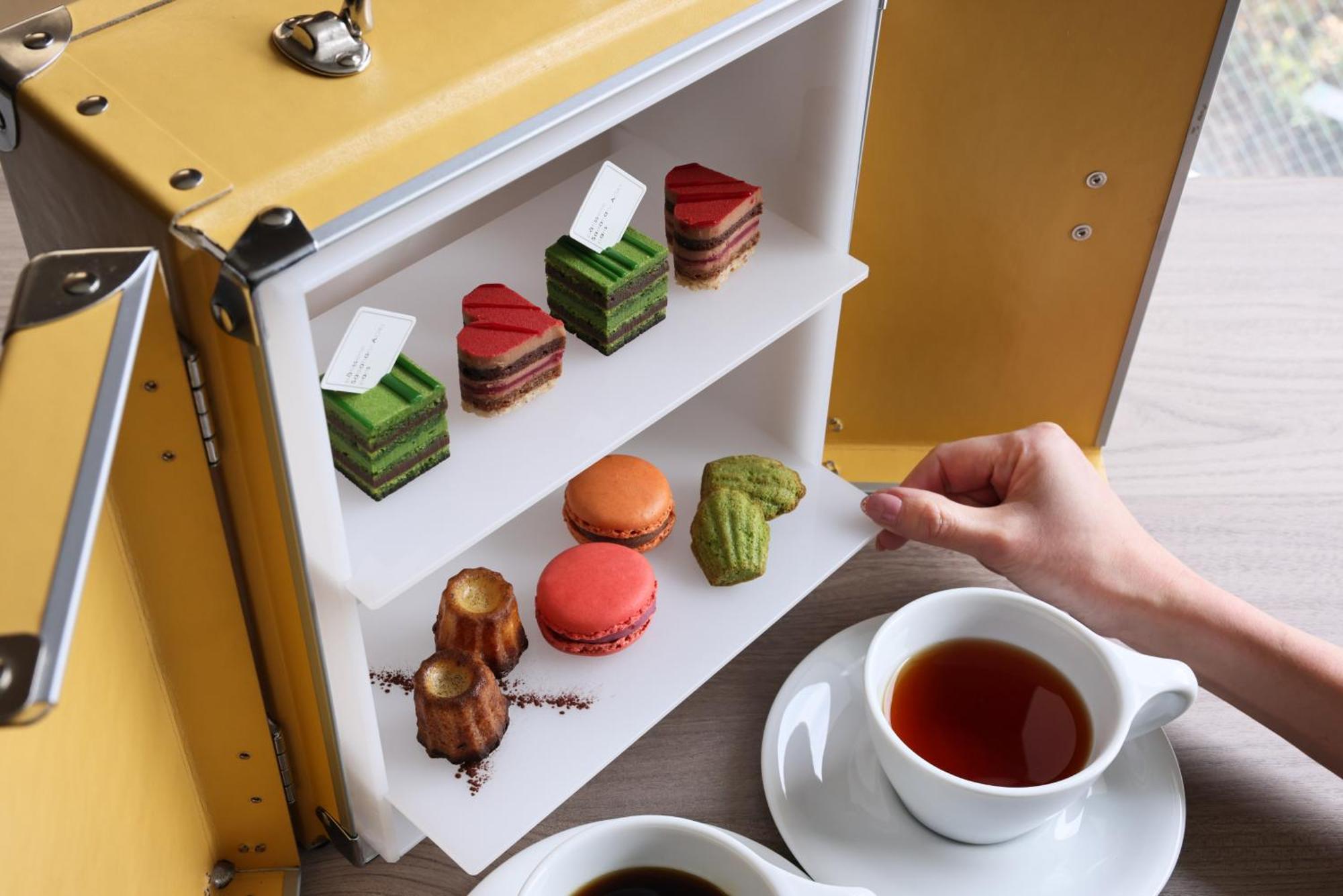 The Royal Park Hotel Iconic Kyoto Exterior photo A tea box